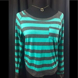 Cute shirt by Jolt in large